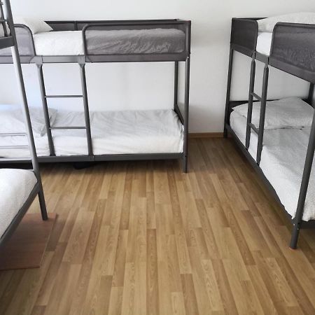 Fussball Ecke Niederneuendorf Szoba fotó